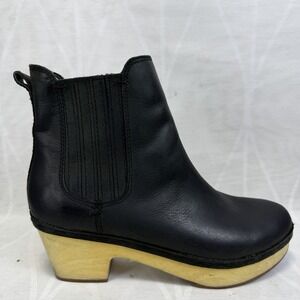 FRYE‎ Odessa Chelsea Clog Boots Booties Black Nubuck Leather Wood Heel Sz 7